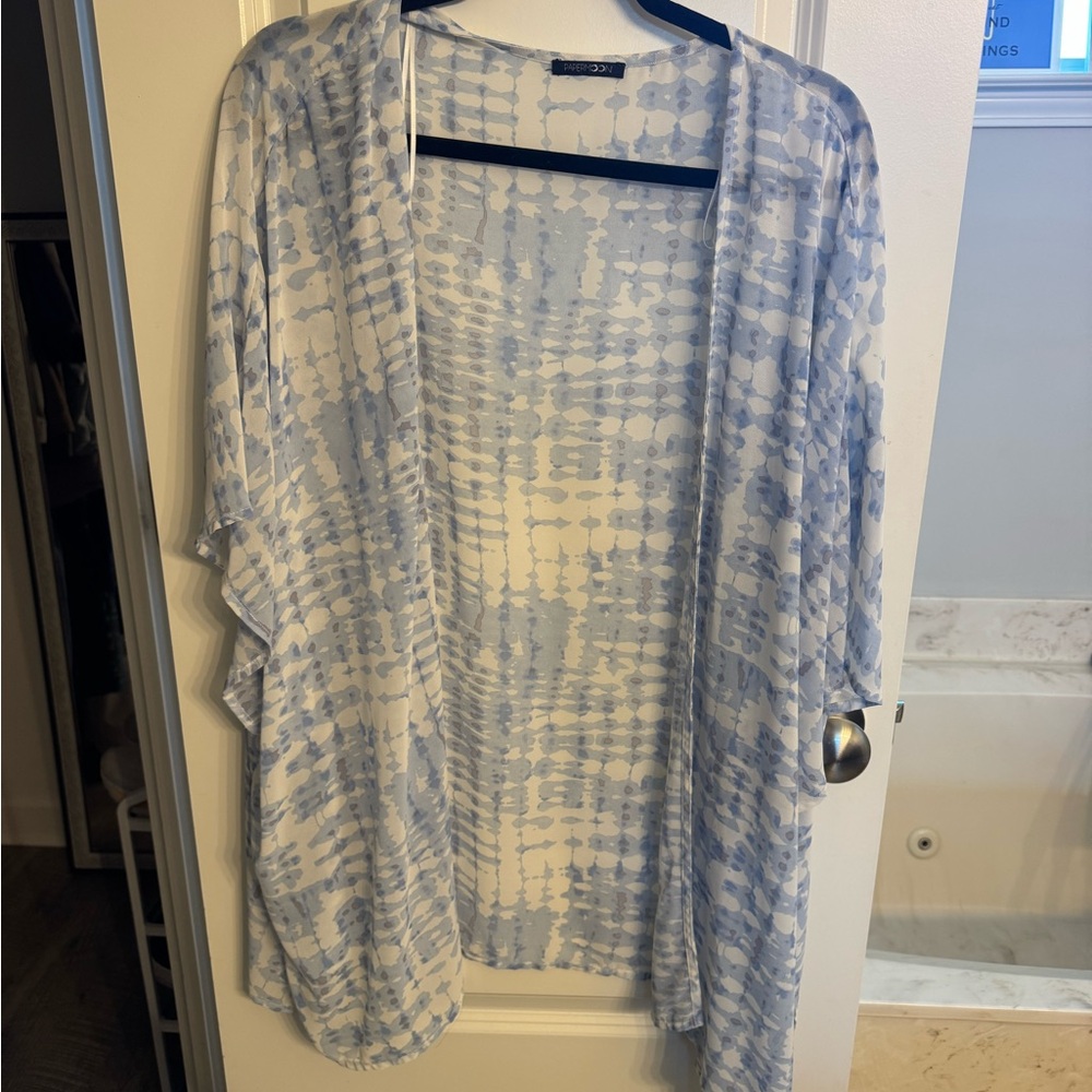 Papermoon Light Blue and White Kimono